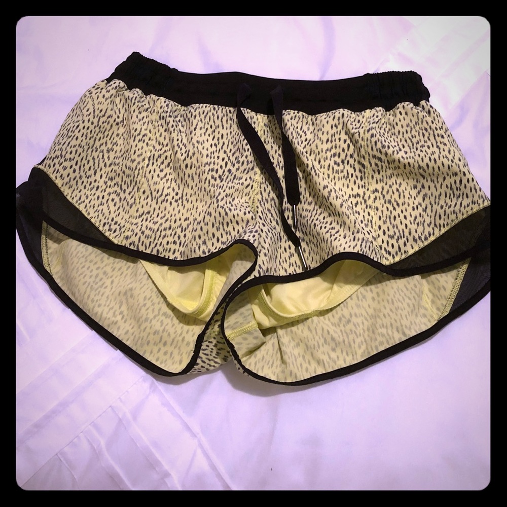 Lululemon Hotty Hot Size 6